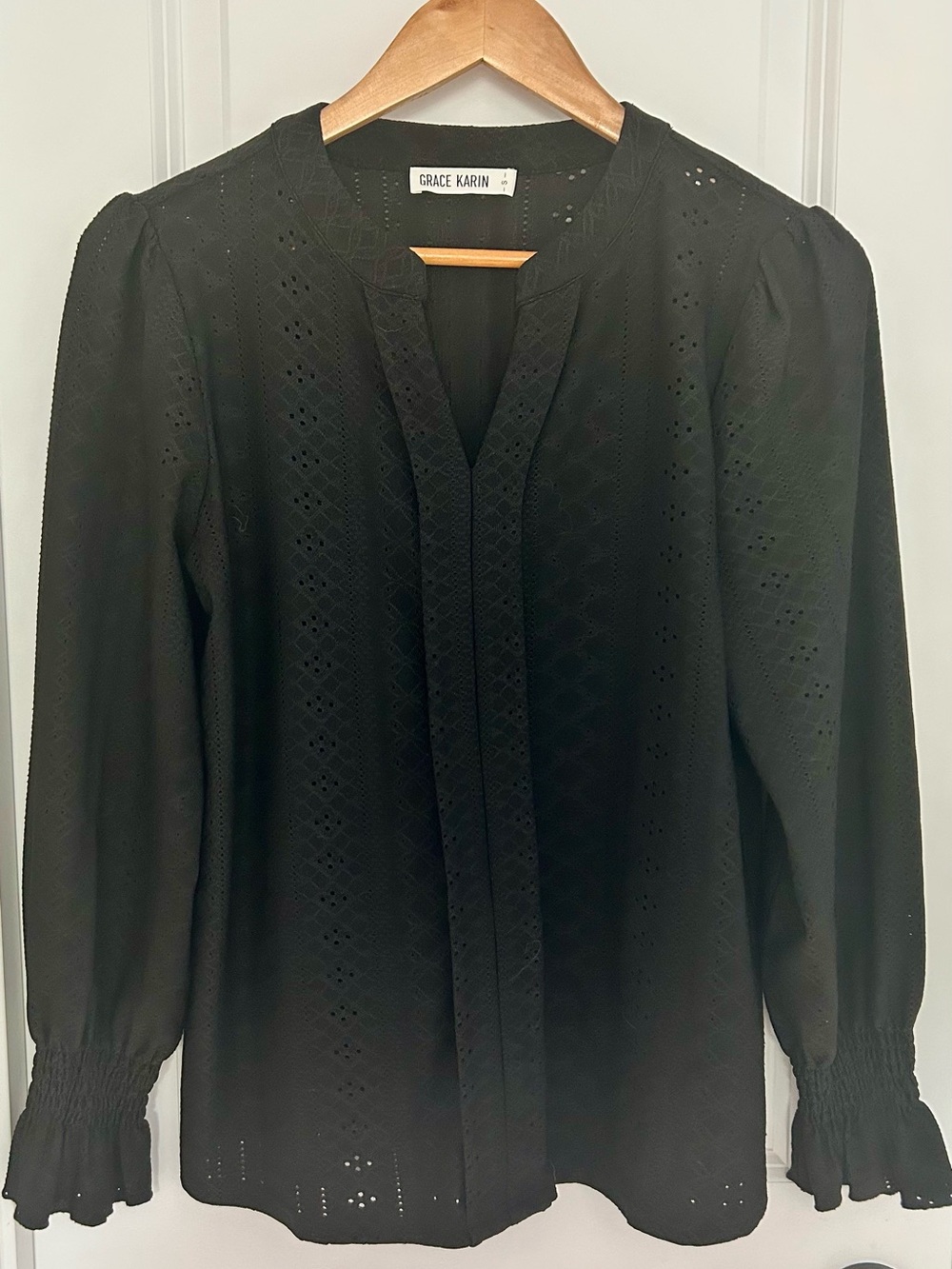 Grace Karin Black Lace Eyelet Long Sleeve Blouse